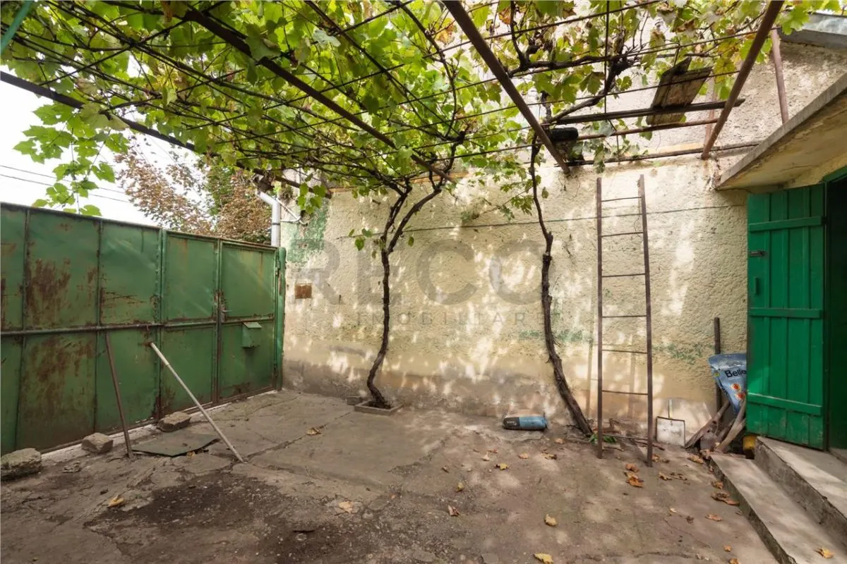 RECO  Casa in Episcopia Bihor cu teren de 704mp - foto 9