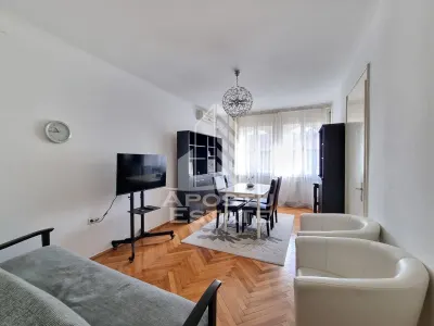Apartament 2 camere semidecomandat, zona Balcescu - Timisoara