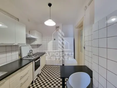 Apartament 2 camere semidecomandat, zona Balcescu - foto 6