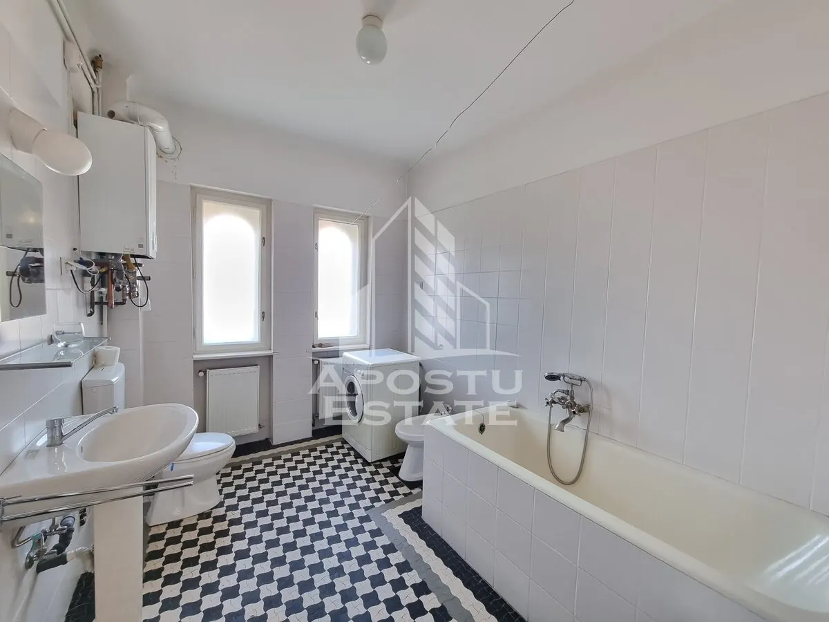 Apartament 2 camere semidecomandat, zona Balcescu - foto 8