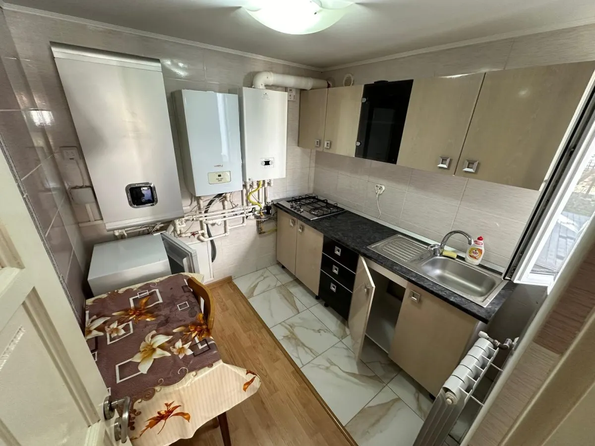 Garsoniera individuala casa Copou 350 euro - foto 4