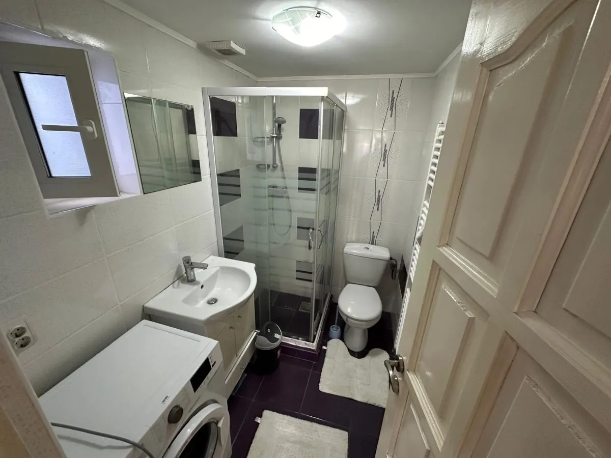 Garsoniera individuala casa Copou 350 euro - foto 5