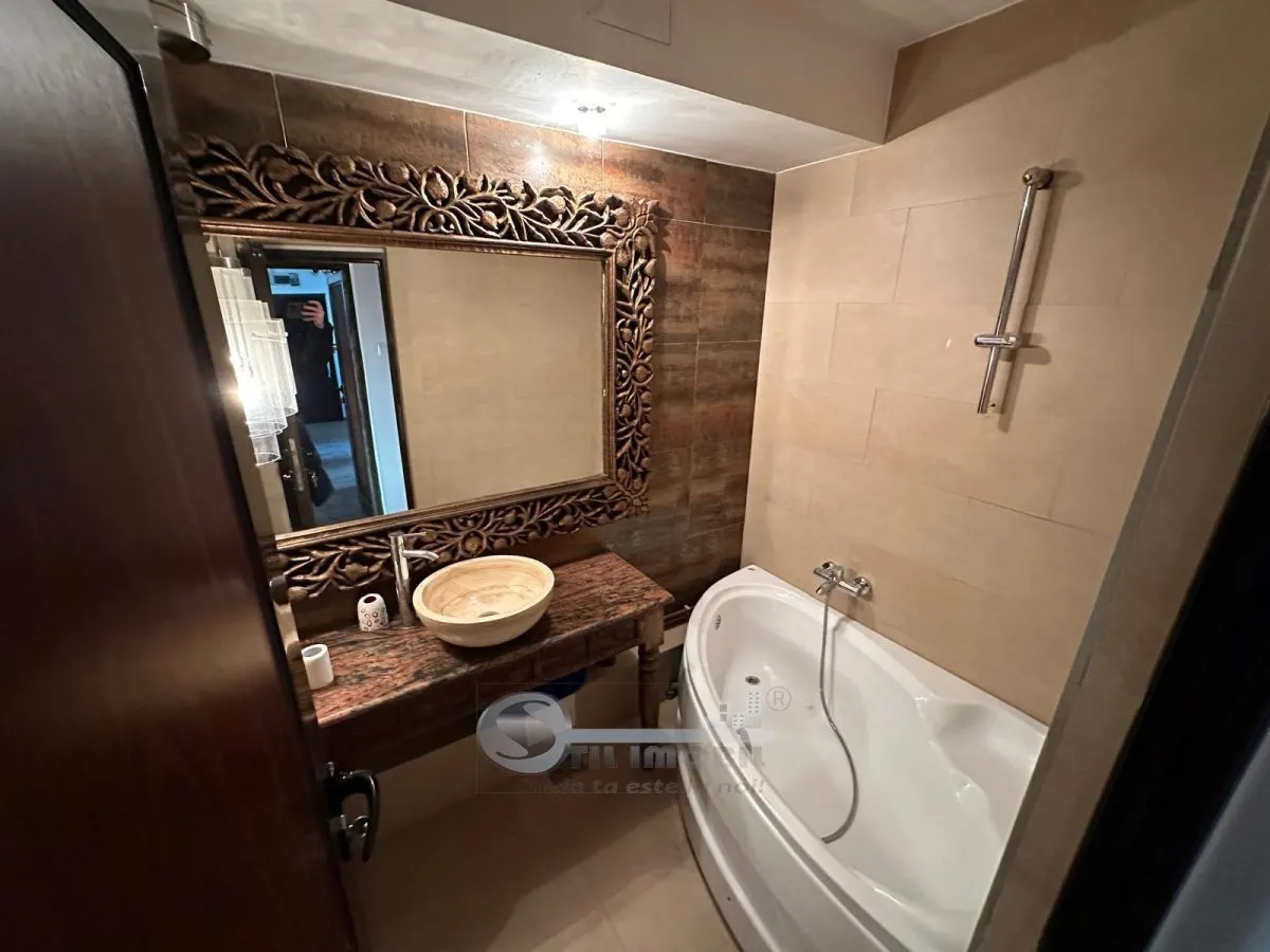 Apartament 4 camere exclusivist ultracentral, Palas - foto 7
