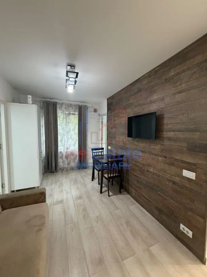 Apartament cu 2 camere de vanzare in Tatarasi - etaj 1, centrala proprie, mobilat si utilat - foto 1
