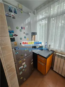 Inchiriere apartament 2 camere decomandat Targoviste Central - foto 10