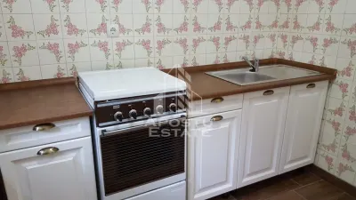 Apartament cu 2 camere decomandat, zona Spitalului Judetean - foto 4