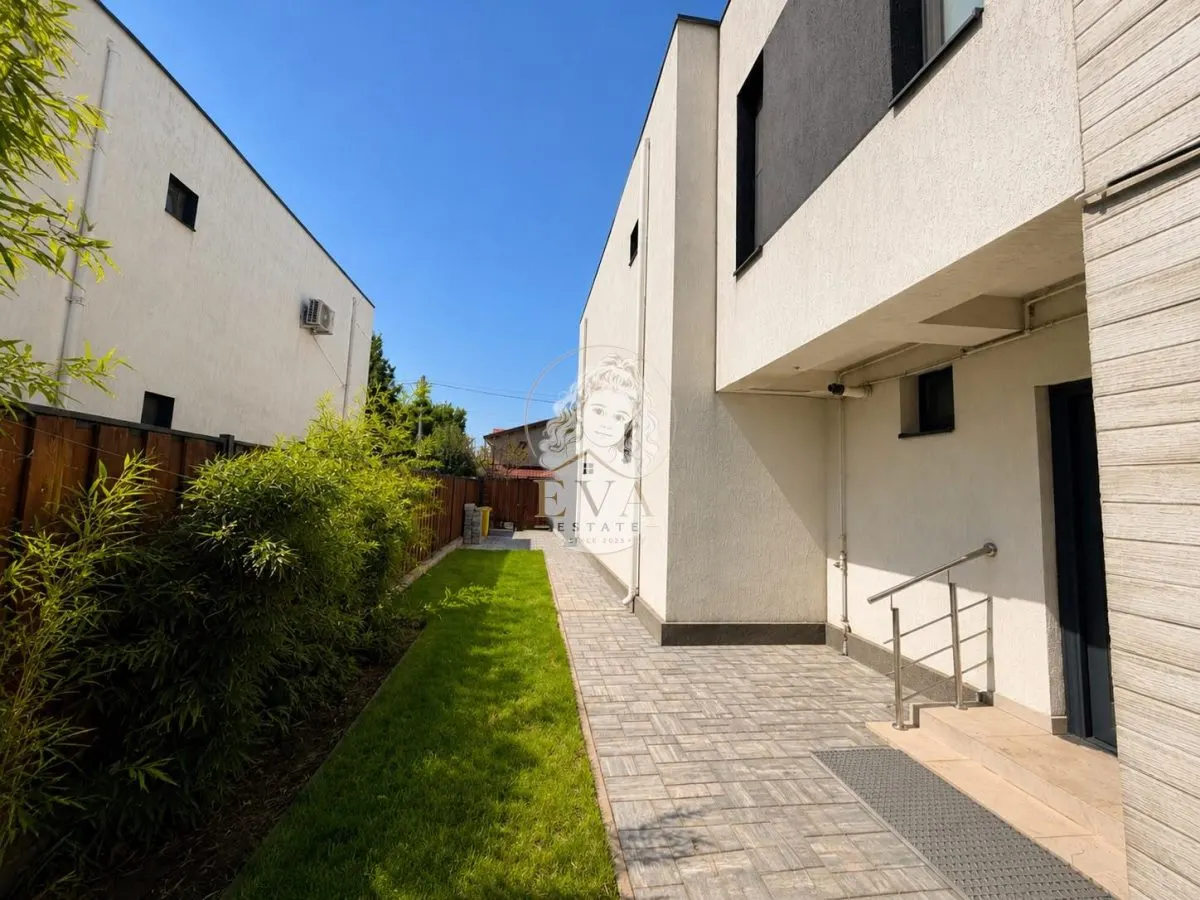 Vila de vanzare - STR.RARAU - INTRARE COM. BERCENI - foto 1