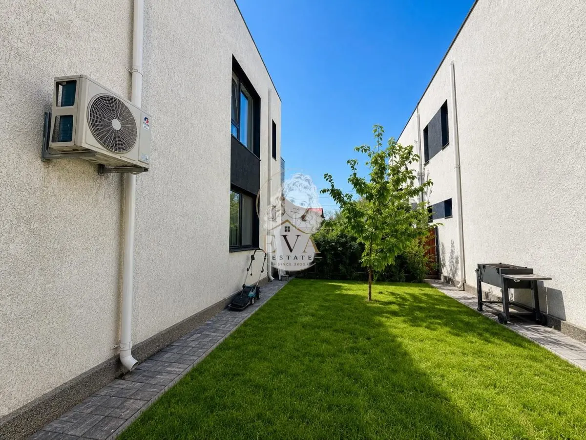 Vila de vanzare - STR.RARAU - INTRARE COM. BERCENI - foto 2