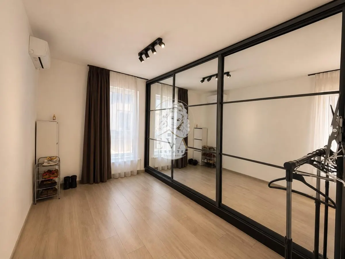 Vila de vanzare - STR.RARAU - INTRARE COM. BERCENI - foto 11
