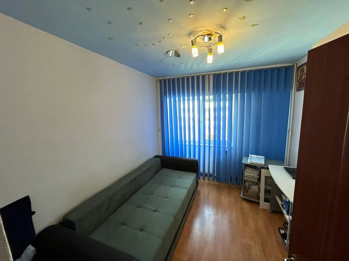 Ap 3 cam, 2 băi, 2 balcoane - B-dul Pacurari , 72.6 mp - foto 2