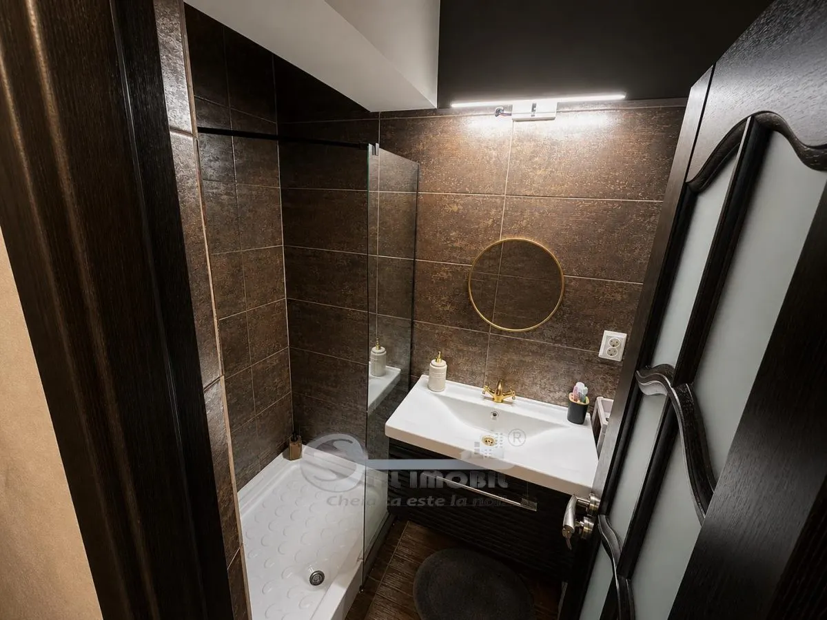 Apartament 2 Camere Decomandat 42.5mp Galata Platoul Insorit - foto 9