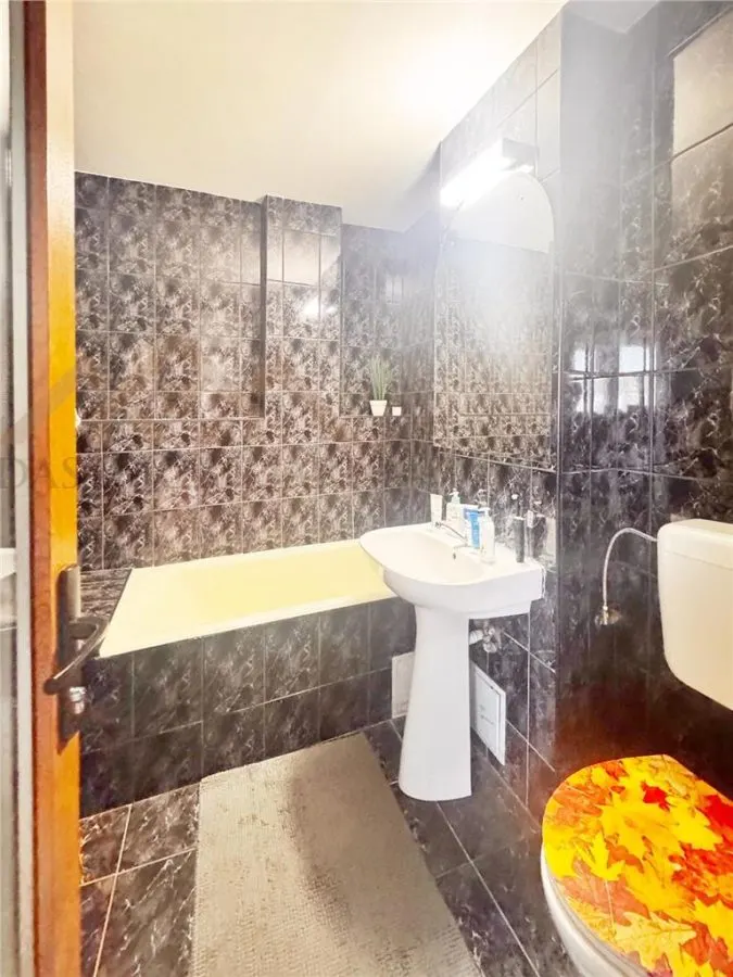 4 camere decomandat | etaj 3 |  Regele Ferdinand I | Zona center Nemes - foto 7