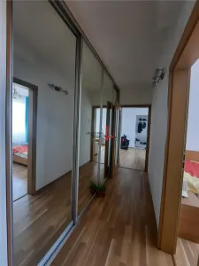 3 camere Iancului. Renovat, luminos, pret corect, gata de vanzare - foto 12