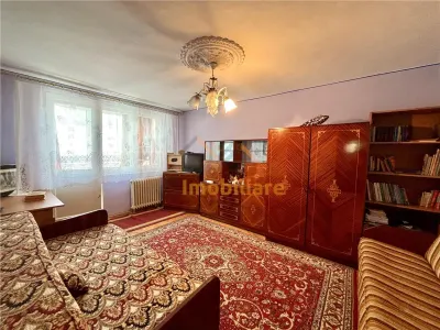 APARTAMENT 3 CAMERE | ETAJUL 1 | BUCATARIE SEPARATA | DACIA |ORADEA - foto 3