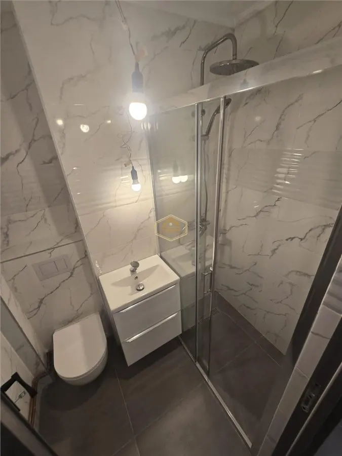 Apartament cu 2 camere, la parter | Complet renovat - Micro 14 - foto 11