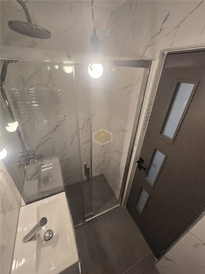 Apartament cu 2 camere, la parter | Complet renovat - Micro 14 - foto 10