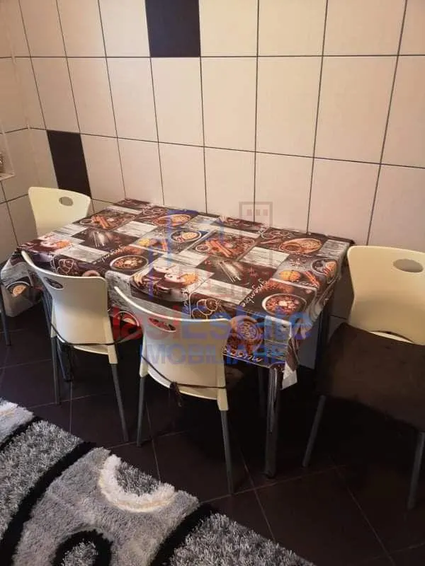 Apartament 2 camere decomandat, 52 mp, Nicolina - etaj 3, centrala proprie - foto 4