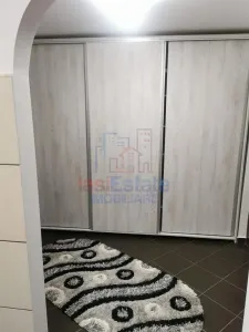 Apartament 2 camere decomandat, 52 mp, Nicolina - etaj 3, centrala proprie - foto 5