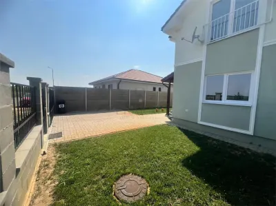 DUPLEX MOSNITA NOUA,  310MP TEREN, 3 CAMERE. - Mosnita Noua