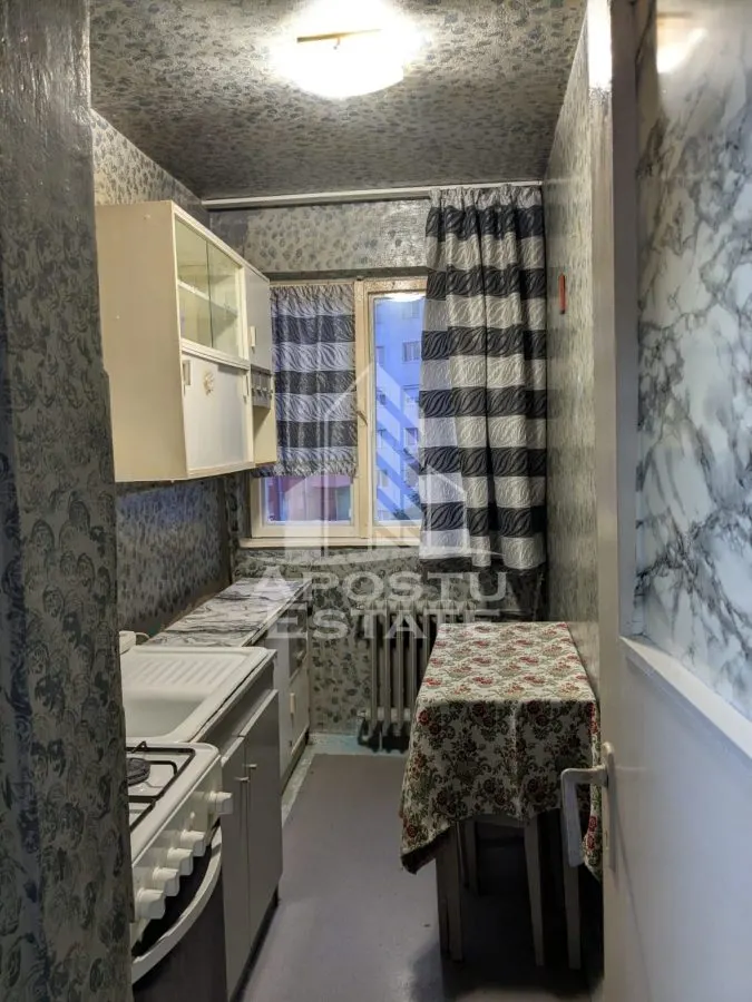 Apartament cu 3 camere, etaj intermediar, zona  Sagului - foto 5