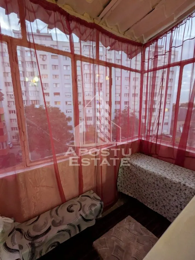 Apartament cu 3 camere, etaj intermediar, zona  Sagului - foto 6