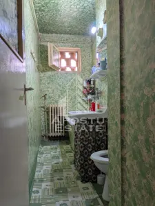 Apartament cu 3 camere, etaj intermediar, zona  Sagului - foto 7