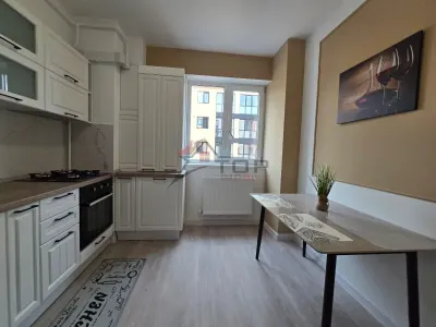 Inchiriere apartament+ loc de parcare- Visoianu - foto 5