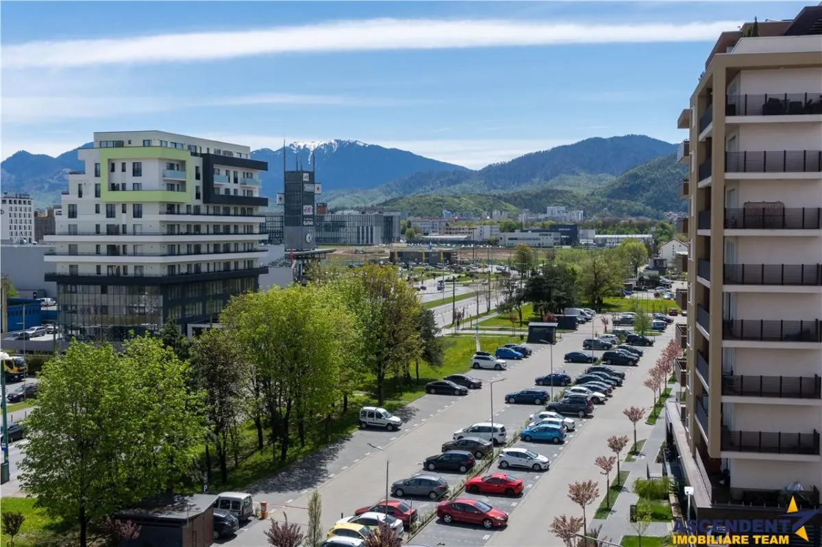 Decomandat, vedereTampa, 2bai, parcare, boxa, aer conditionat, Coresi,Tractorul, Brasov - foto 14