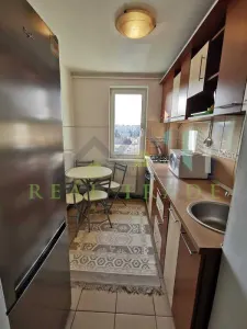 Apartament 2 camere etaj intermediar zona Astra - foto 5