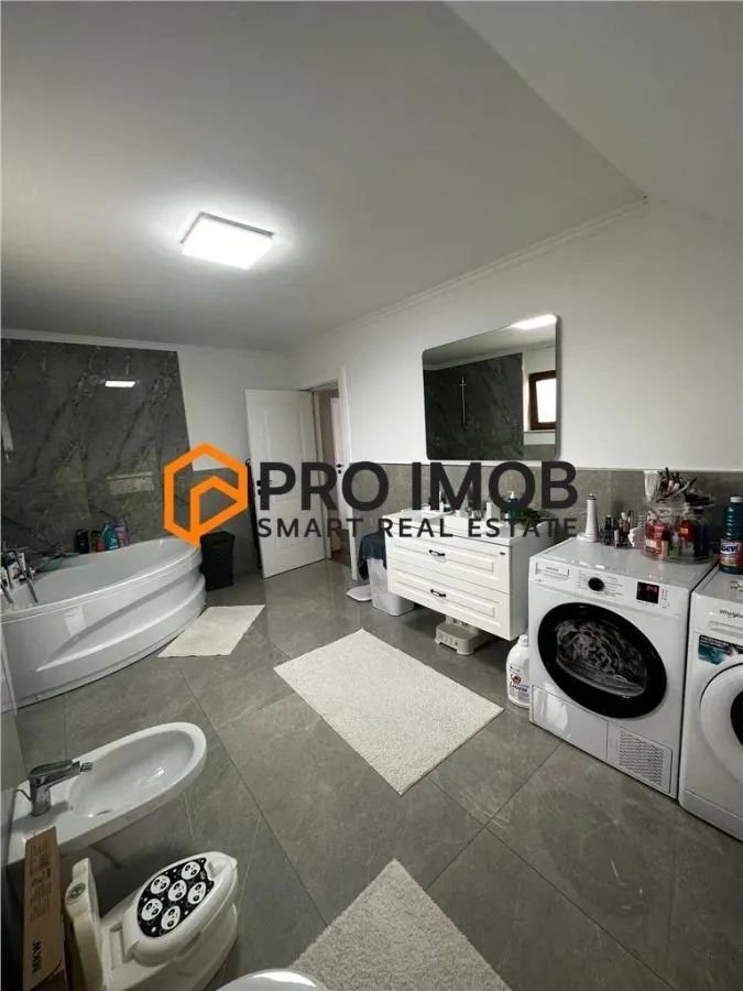 Apartament 4 camere cf 1 decomandat zona Petresti-Focsani - foto 5