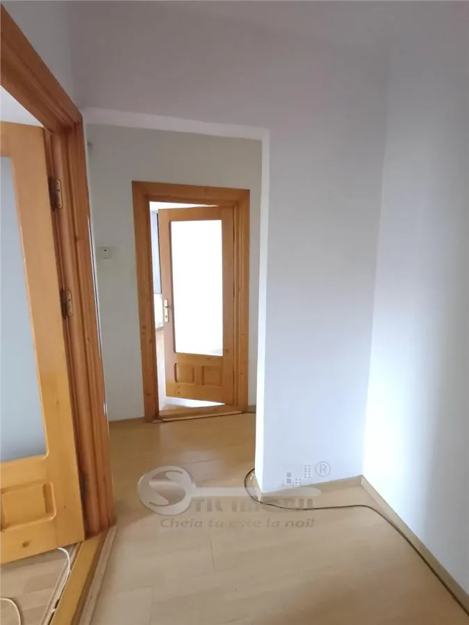 Apartament 3 camere Nicolina /Cug , 70 MP, etaj intermediar - foto 10
