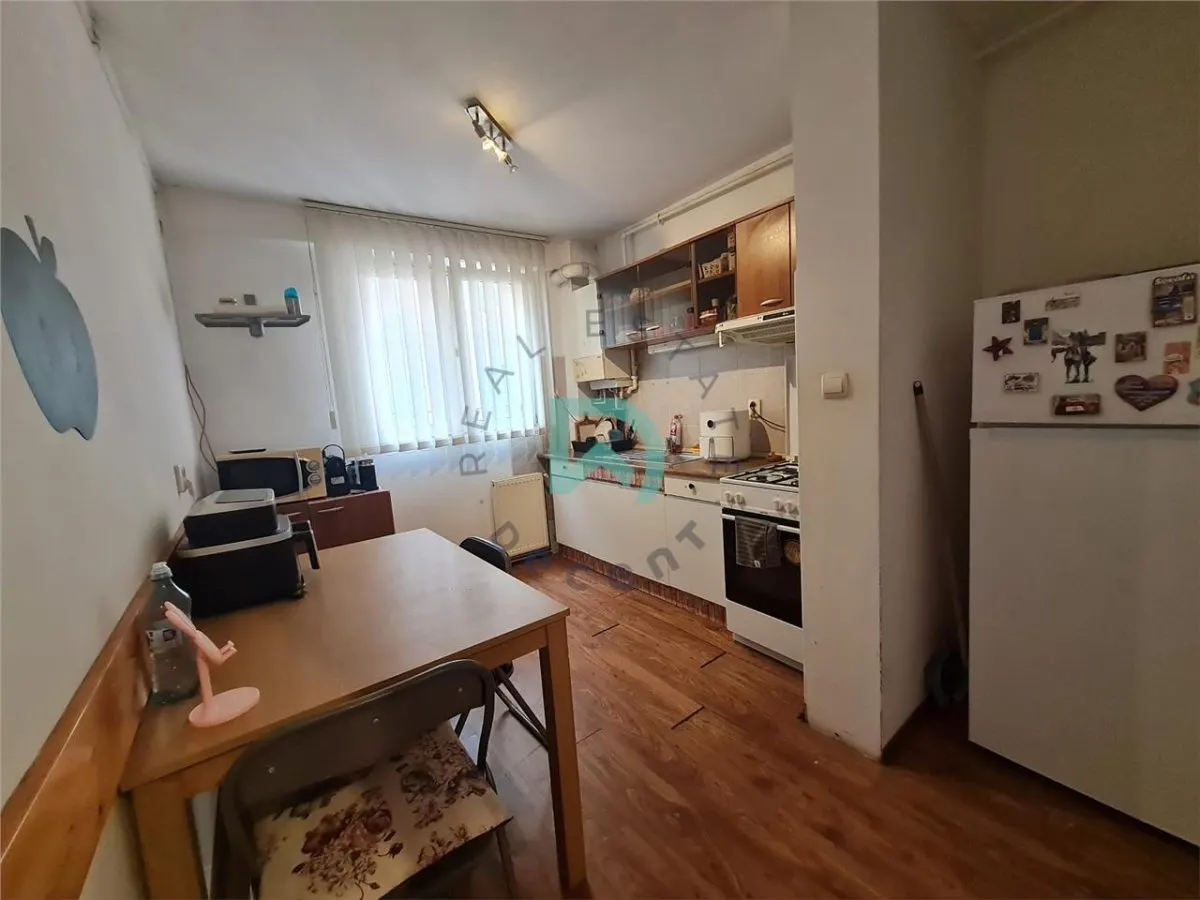 Apartament 3 camere Grivitei, intermediar, Brasov - foto 8