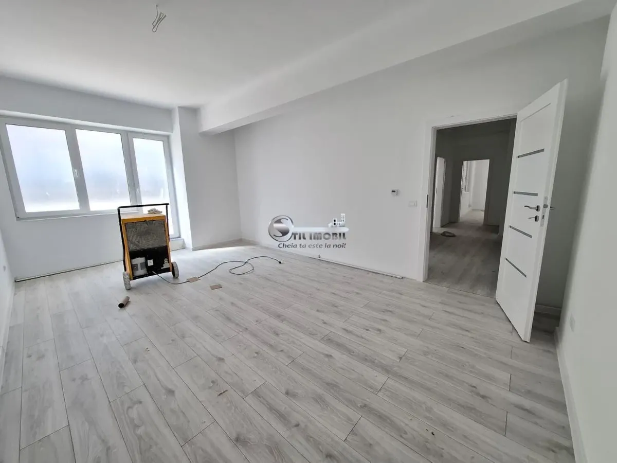 Penthouse 3 camere de vanzare in Iasi, Galata, 208,99 mp, bloc nou - foto 1