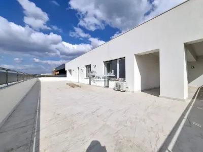 Penthouse 3 camere de vanzare in Iasi, Galata, 208,99 mp, bloc nou - foto 19