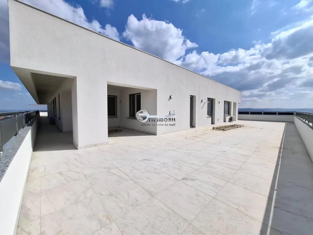 Penthouse 3 camere de vanzare in Iasi, Galata, 208,99 mp, bloc nou - foto 4