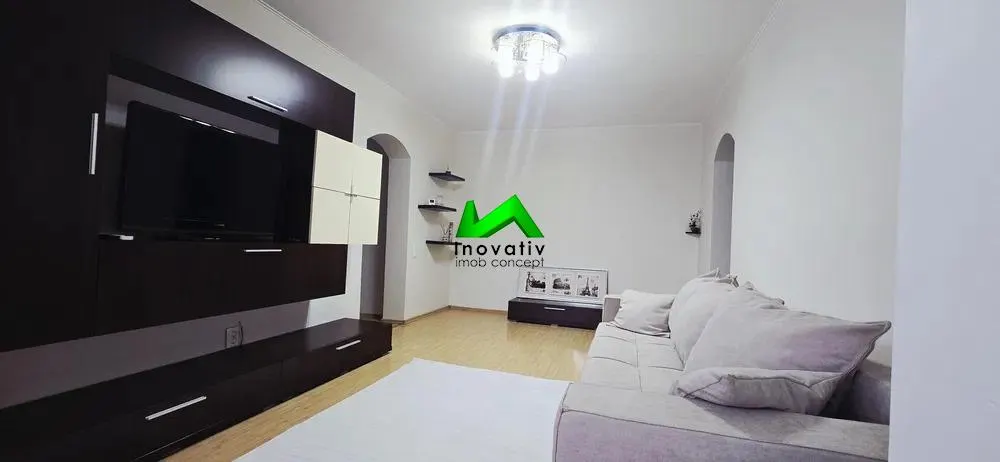 Apartament de inchiriat 3 camere Sibiu Milea - foto 2