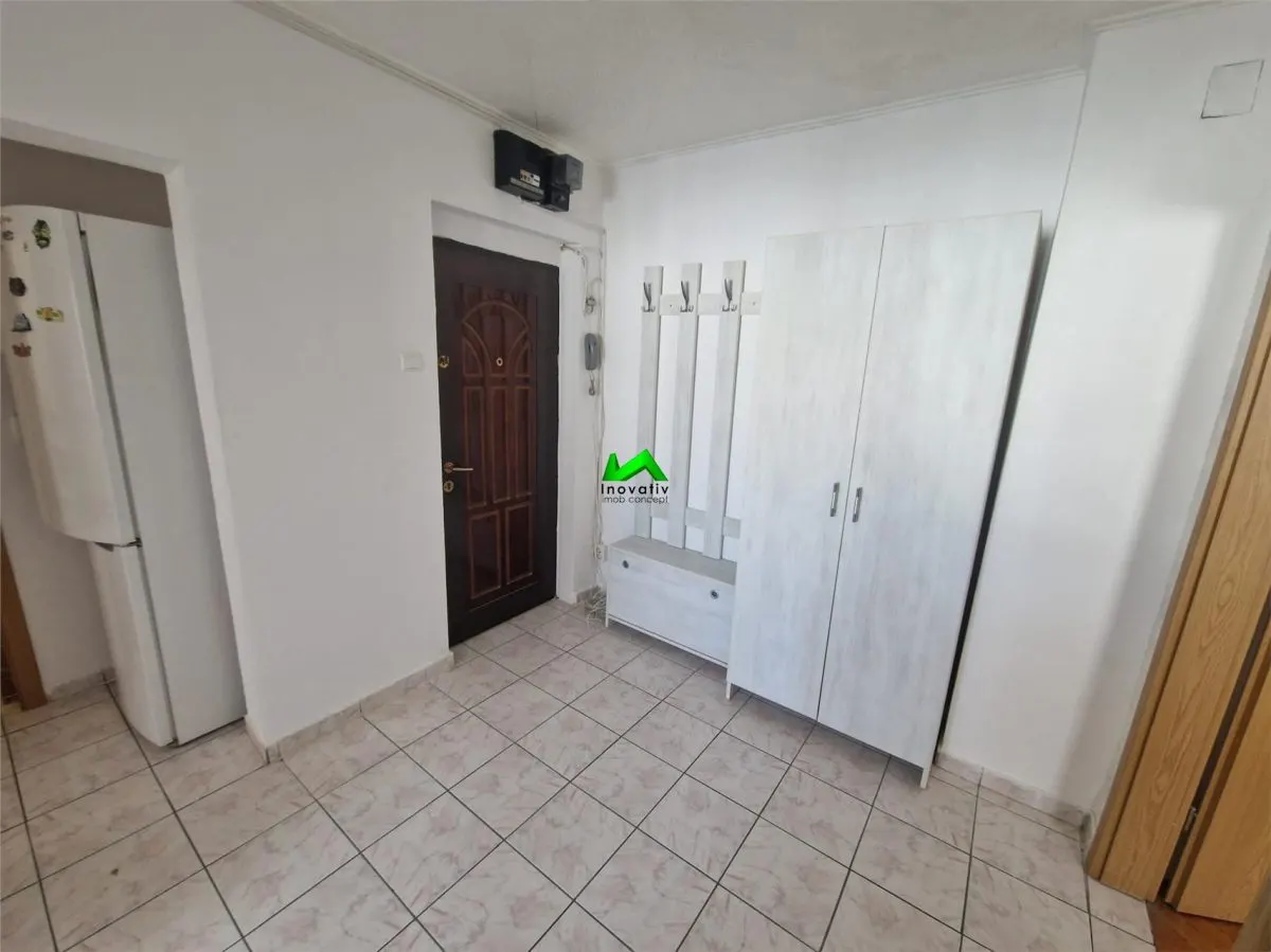 Apartament de vanzare 2 camere decomandate  Sibiu Hipodrom 3 - foto 7