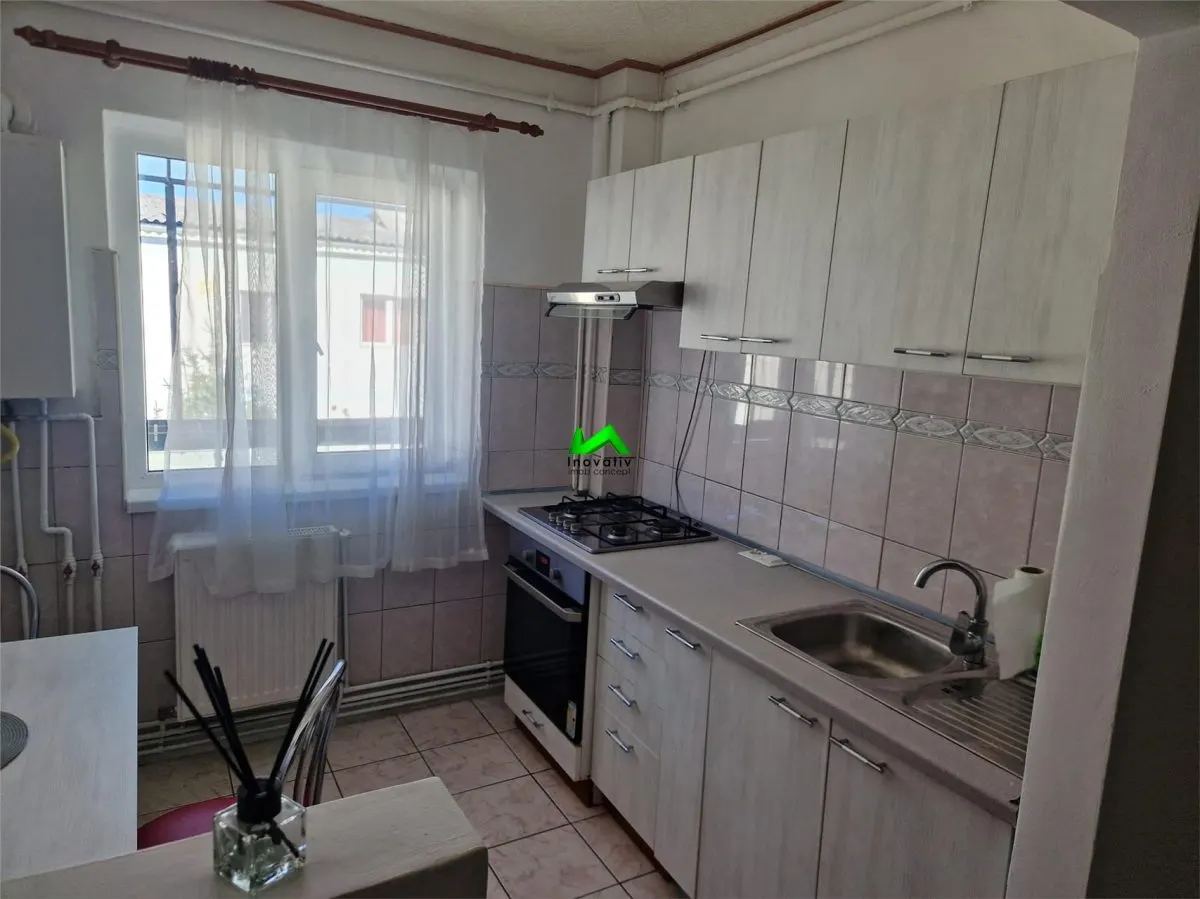 Apartament de vanzare 2 camere decomandate  Sibiu Hipodrom 3 - foto 9