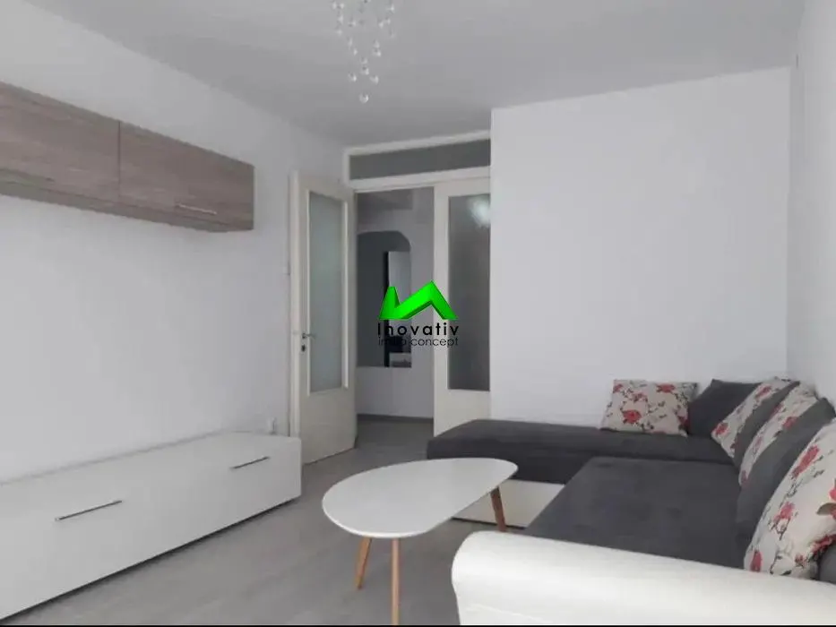 Apartament de inchiriat 2 camere Sibiu Strand - foto 1