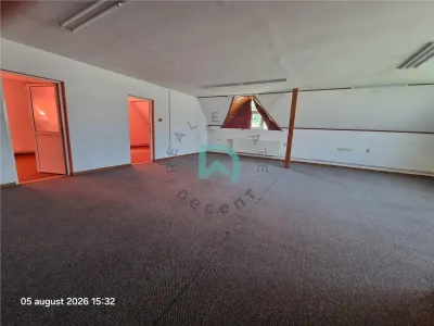 Spatiu comercial de inchiriat  Brasov - foto 13