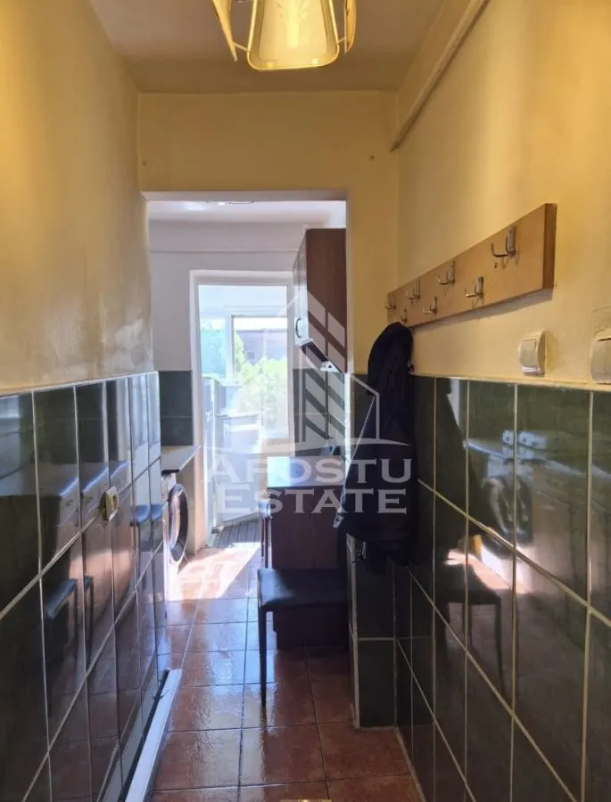 Garsoniera de 25mp, mobilata si utilata, in zona Blascovici, Timisoara - foto 3