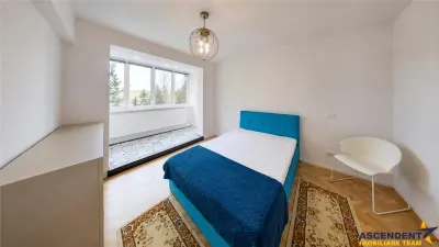 Vedere spre gradina, decomandat si renovat, Centrul Civic, Brasov - foto 3