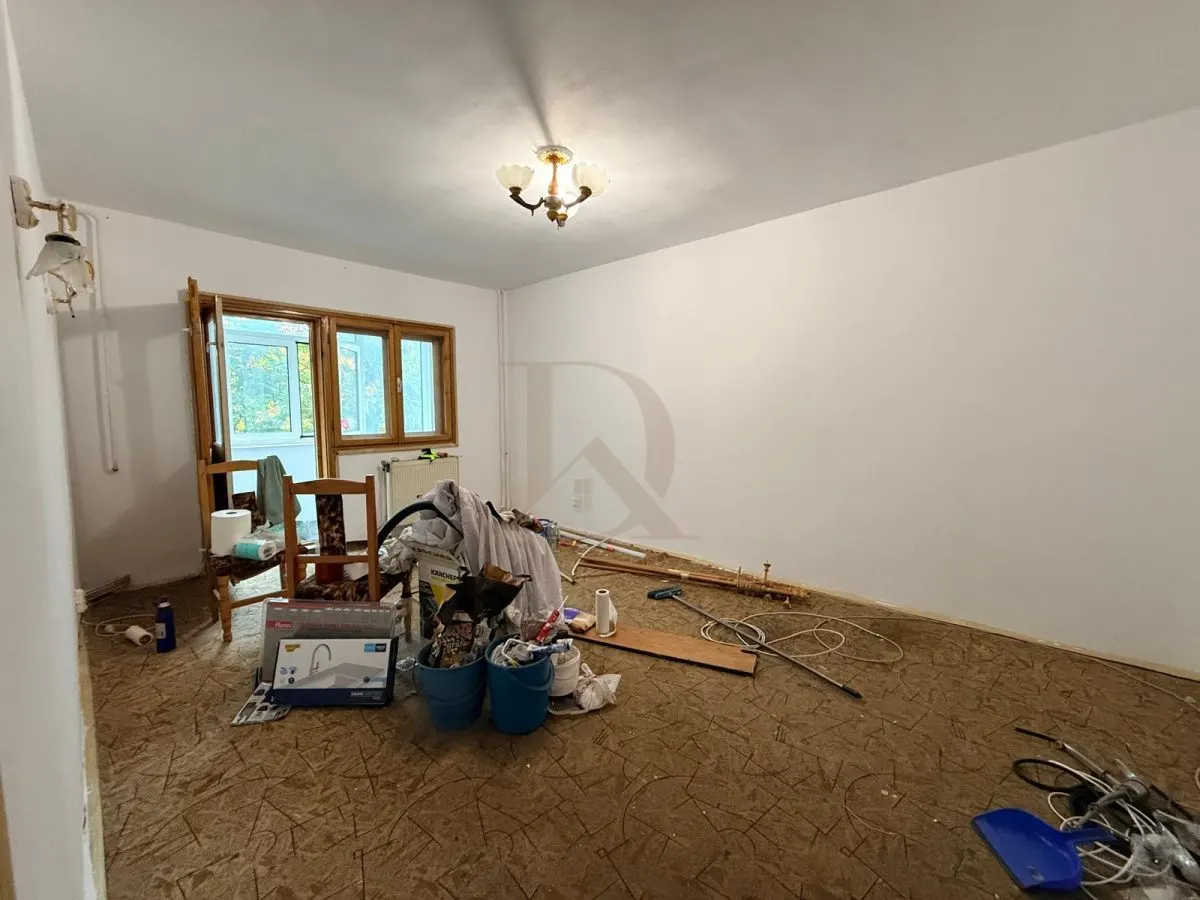 2 camere decomandat – Arcu 55 mp etaj 2 aproape de Piata Unirii și Copou - foto 2