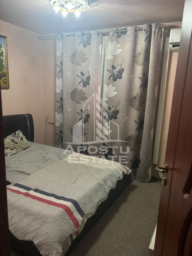 Apartament cu 2 camere de vanzare, etaj4/5, Zona Lipovei , Timisoara - foto 1
