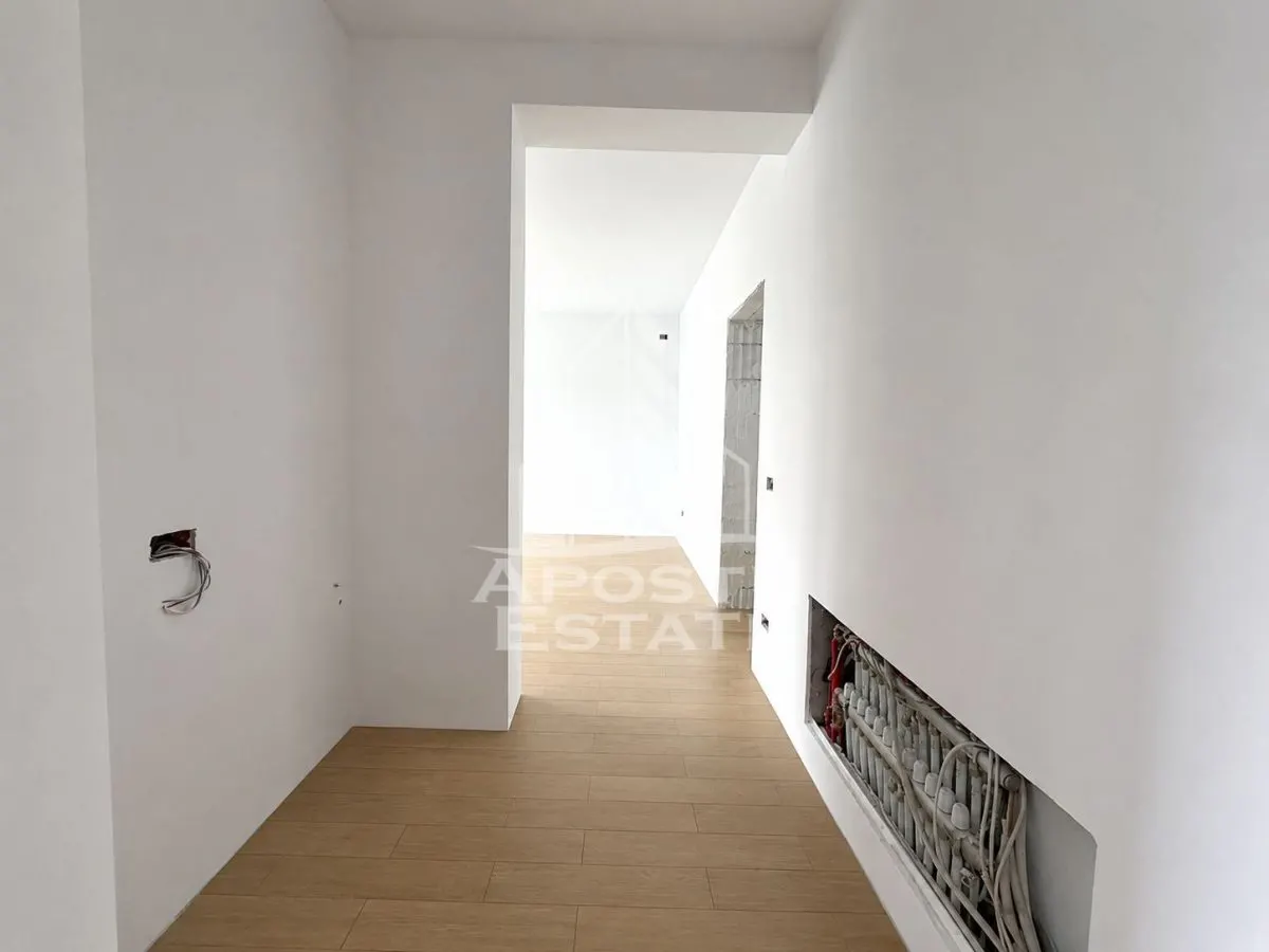 Casa individuala de vanzare situata in Utvin - foto 4