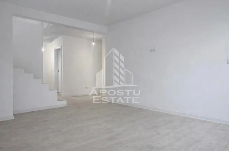 Duplex cu 4 camere, P+M, de vanzare, In Dumbravita - foto 1