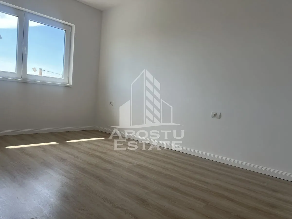 Insiruire de case cu 4 camere, de vanzare, P+E, in Sanandrei - foto 1