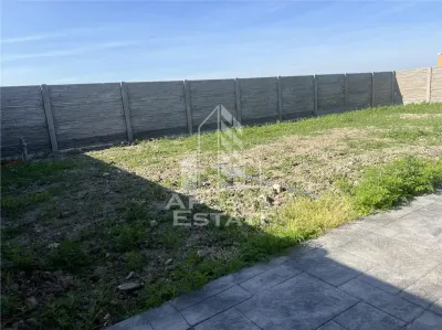 Casa individuala cu 4 camere, teren de 500mp, in Sacalaz - foto 14