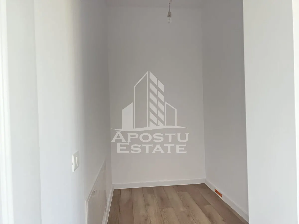 Casa individuala cu 4 camere, teren de 500mp, in Sacalaz - foto 7