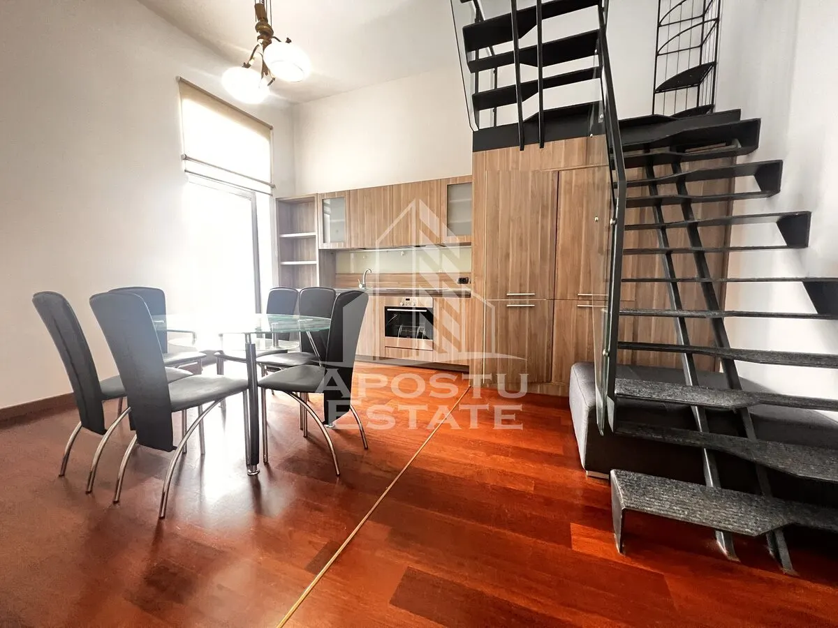 Apartament cu 3 camere pe 2 nivele, etajul 2, Piata Unirii - foto 3